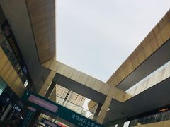 -万宝财富商业广场