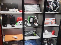 -小魔虎电竞馆·二进制店