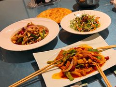 新疆椒麻鸡-新疆巴州金丝特餐厅(大钟寺店)