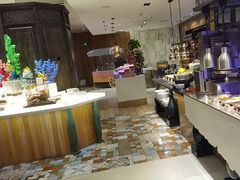 -松咖啡自助餐厅·松北香格里拉