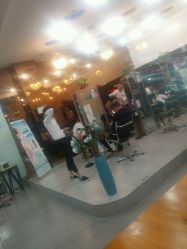-佰亿Salon·烫染造型