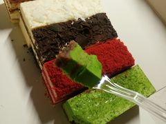 -坤思特1688咖啡(五洲花城店)