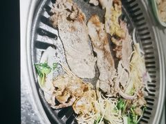 -九寸花汀海鲜烤肉自助(中东迪克店)