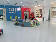 -美吉姆国际儿童发展中心(红谷滩绿地缤纷城中心)