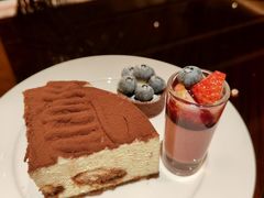 -西安皇冠假日酒店·朱雀咖啡厅