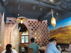 大堂-疆里疆外·和田烤肉·清真