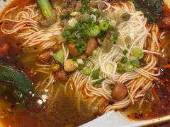 -程胖娃重庆小面(嘉禾金铂店)