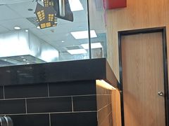 -达美乐比萨(南京路店)