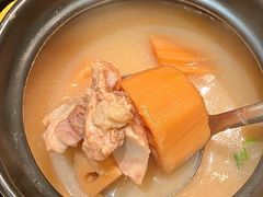 -莲餐厅·湖北菜·潜江小龙虾店(愚园路店)