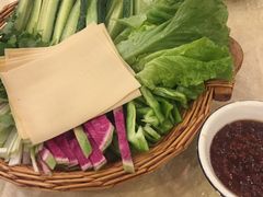 -鹤乡东北菜(崮山路店)
