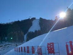 -丝绸之路山地度假区滑雪场