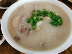 -洲心明记烧肉大粥(总店)