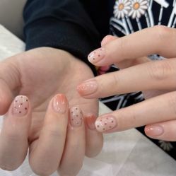 -斯馨·健康美甲美睫