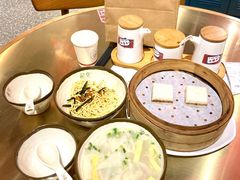 -龍堂蟹黄小笼包(德思勤四季汇店)