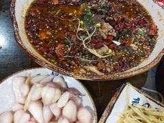 -黄桷树曹家私房菜(江与城店)