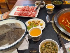 -沸炉重庆老火锅(军事博物馆店)