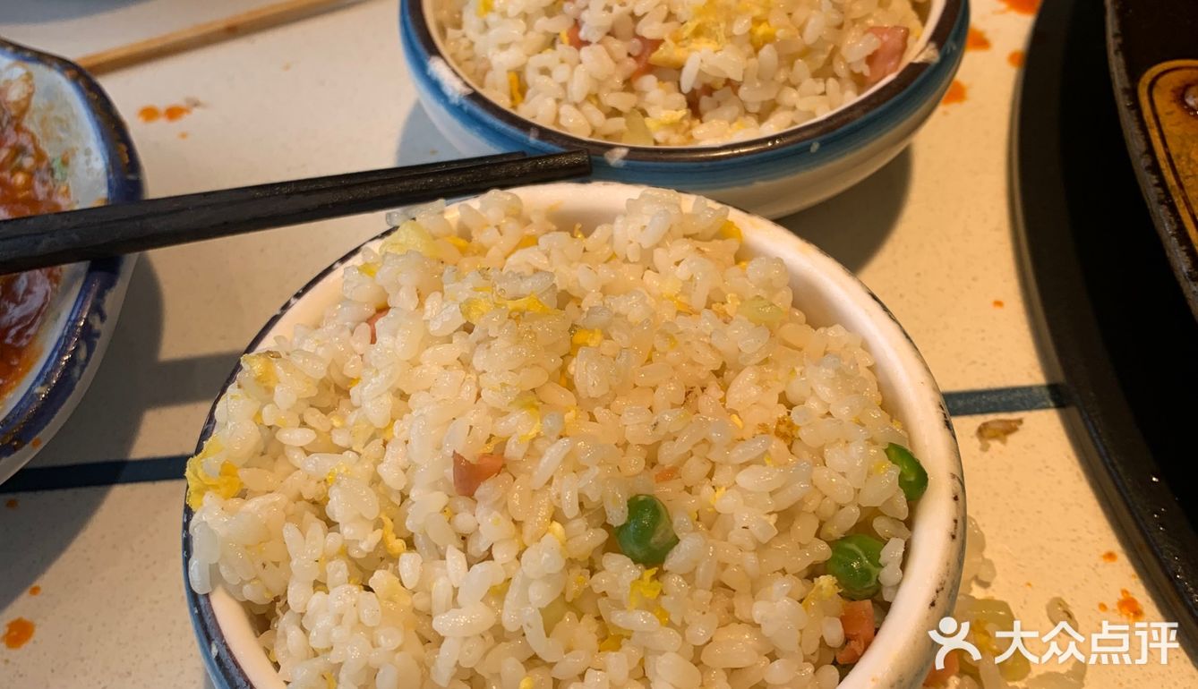 万杰火锅吃饭真是花钱看脸色