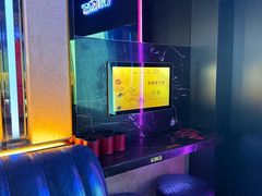 -温莎KTV(珠江路店)