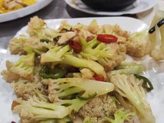 -龙凤美食(汇都店)