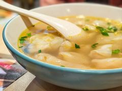 鸡汁小馄饨-小杨生煎(浦江欢乐颂店)