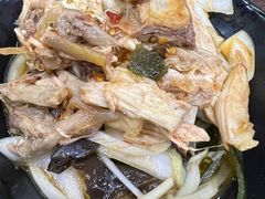 -陈老斯呼尔嗨吃烧烤(科巷店)