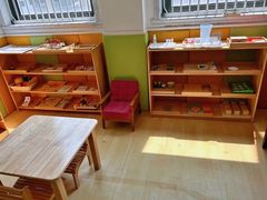 -婴智贝佳蒙特梭利早教托育中心(杨浦店)