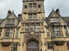 -牛津大学