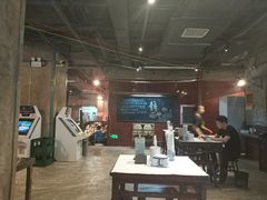 大堂-丹虾|文和友小龙虾·烙锅(陕西路旗舰店)