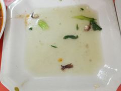 -月落乌啼餐馆