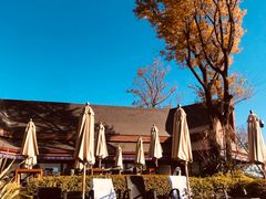 -七彩云南古滇温泉山庄