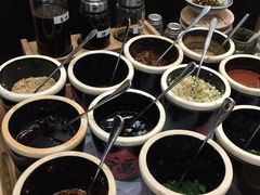 -猫爷的腔调·黔小馆(交大医学住宅区店)