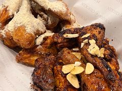 -BHC炸鸡(明洞总店)