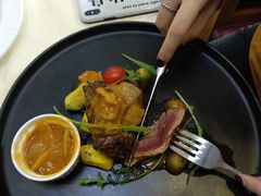 -红房子西菜馆(淮海中路店)