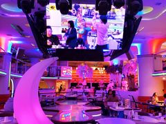 -巴特餐饮6加1音乐餐吧·新疆菜