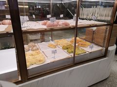 面包甜点陈列柜-奈雪的茶(新天地广场PRO店)
