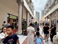 -佛罗伦萨小镇广佛名品奥特莱斯(疏港路店)