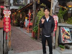 -城墙外BAR