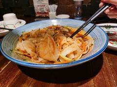 醉美凉皮-天山醉美辣子鸡(文艺路店)