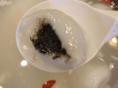 黑芝麻汤团-七宝老街汤团(上海世纪汇广场店)