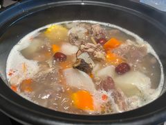 -罗勒家·养生火锅· Bistro(大望路店)