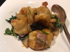 黑蒜大千爆虾球-北京四季酒店·采逸轩