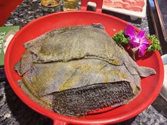 -二荆条·蜀鲜汇城市森林火锅