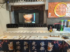 -沸炉重庆老火锅(军事博物馆店)