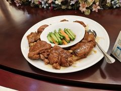 美容猪手-万宝海鲜舫(劳动公园店)