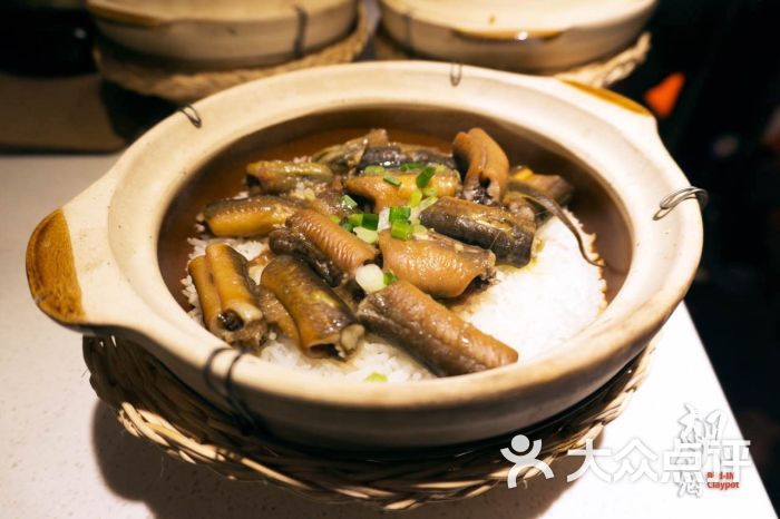 飙烟煲仔饭黄鳝饭图片 - 第1张