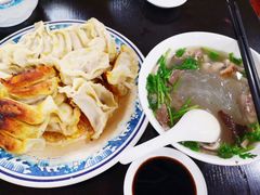 牛肉锅贴-回回锅贴(小河沿店)