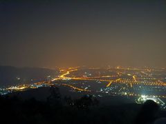 -鬼笑石后山停车场