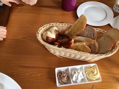 -LENBACH兰巴赫西餐啤酒坊(大连星海广场店)