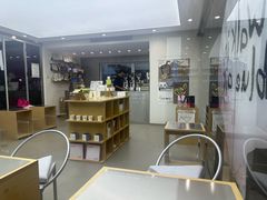 -HUGS coffee(东区店)