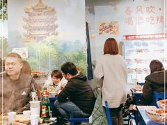 -马路边边串串香(苗栗路店)